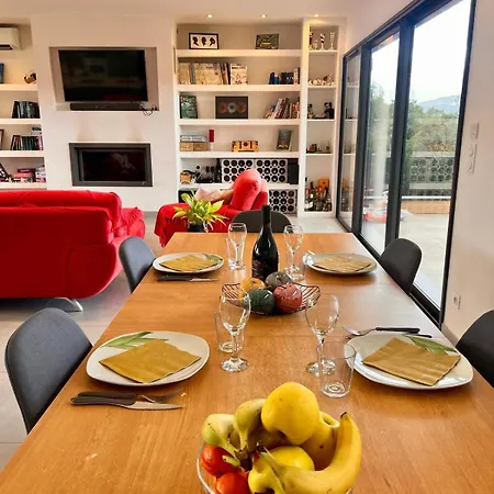 Maison Terra Bella, Experience Authentique En Plein Coeur Du Maquis, Piscine بيت للعطل *