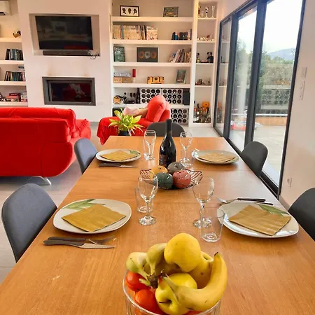 بيت للعطل Maison Terra Bella, Experience Authentique En Plein Coeur Du Maquis, Piscine *