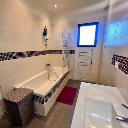 Maison Terra Bella, Experience Authentique En Plein Coeur Du Maquis, Piscine
