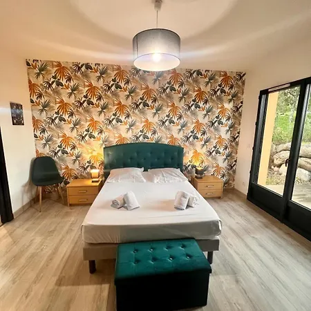 Maison Terra Bella, Experience Authentique En Plein Coeur Du Maquis, Piscine Feriehus Sotta
